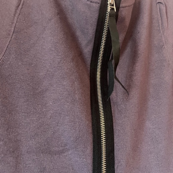 Guess Size XS dress - Picture 4 of 10